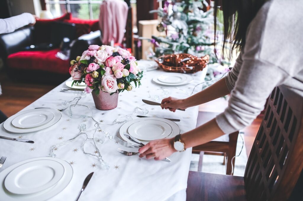 table setting, table, preparing, set, christmas, holidays, woman, girl, flowers, flower wallpaper, dishes, set table, interior, nature, decoration, dinner, flower background, beautiful flowers, meal, xmas